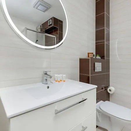 Modern Herberta By Rent Like