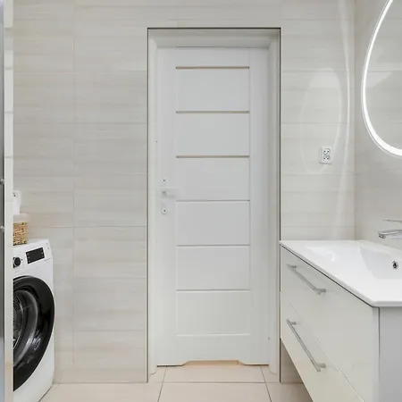 アパート Modern Herberta By Rent Like