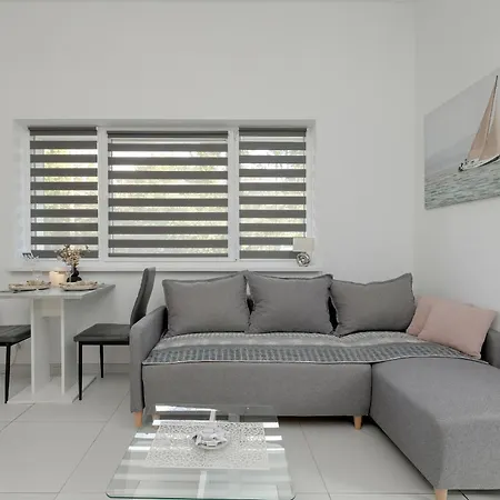 Apartment Modern Herberta By Rent Like